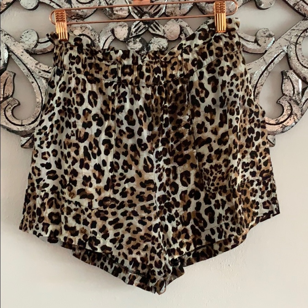 Know one cares leopard shorts xs Nordstrom